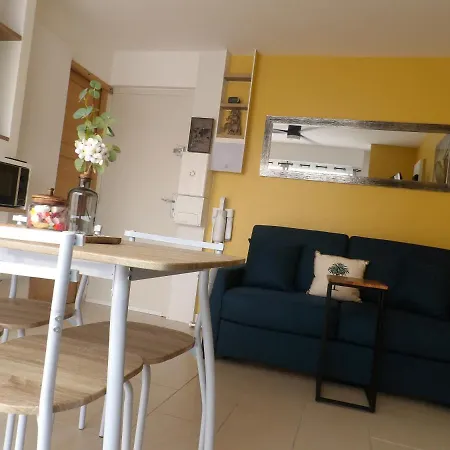 Apartment Cosy Au Bord De La Gruissan